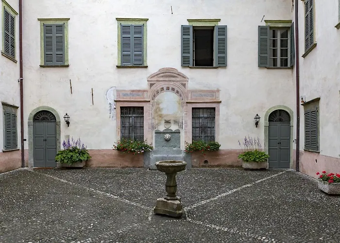 Apartment Palazzo Salis - La Dimora Del Conte