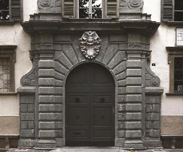 Apartment Palazzo Salis - La Dimora Del Conte