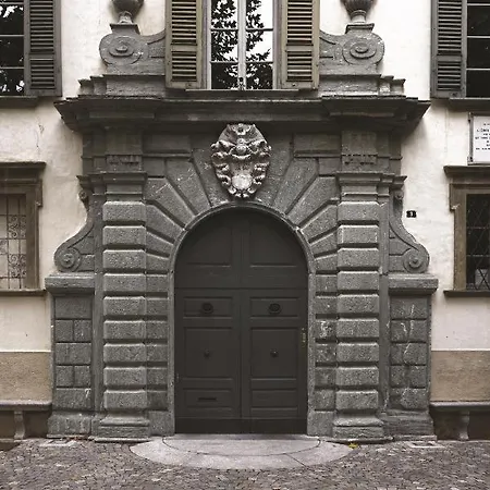 Apartment Palazzo Salis - La Dimora Del Conte