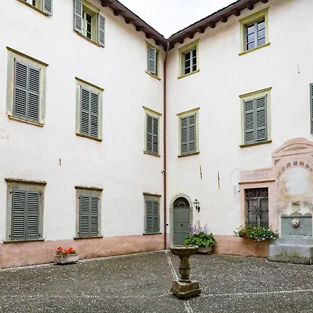 Palazzo Salis - La Dimora Del Conte Tirano